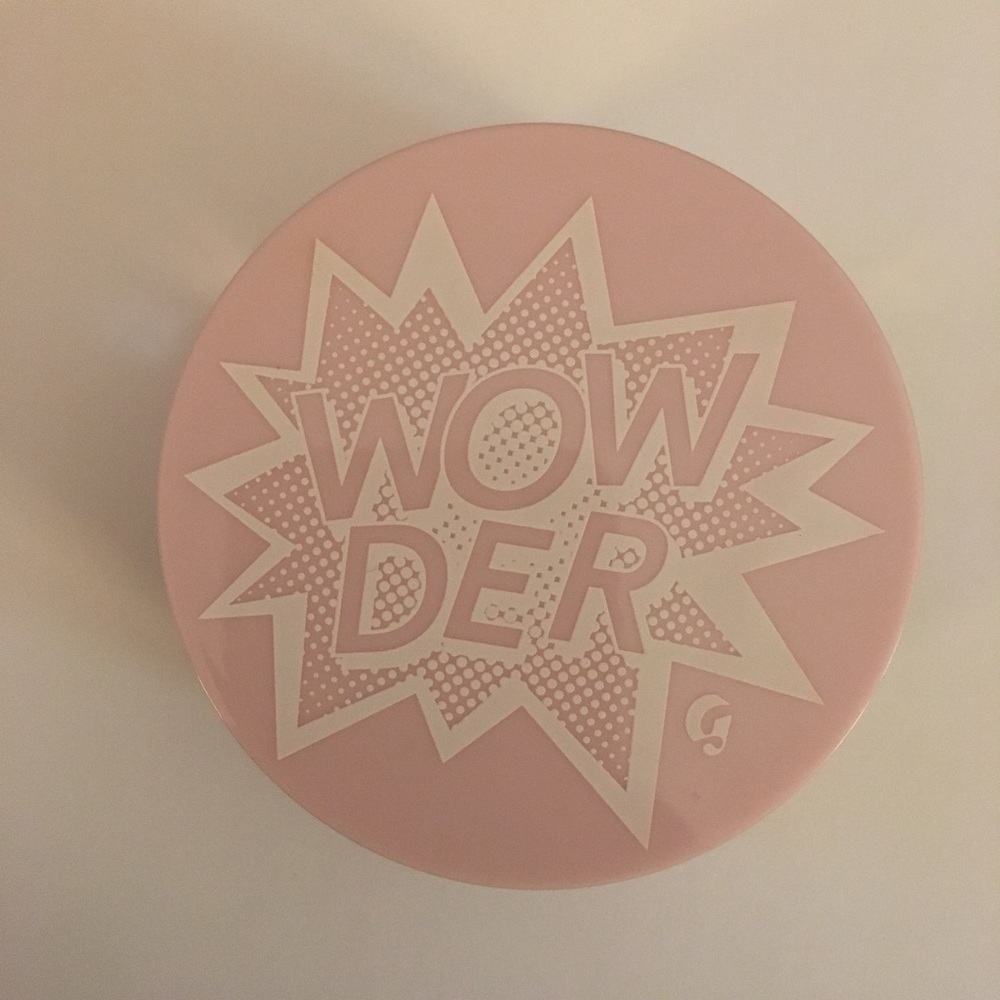 Glossier wowder setting powder in light/medium